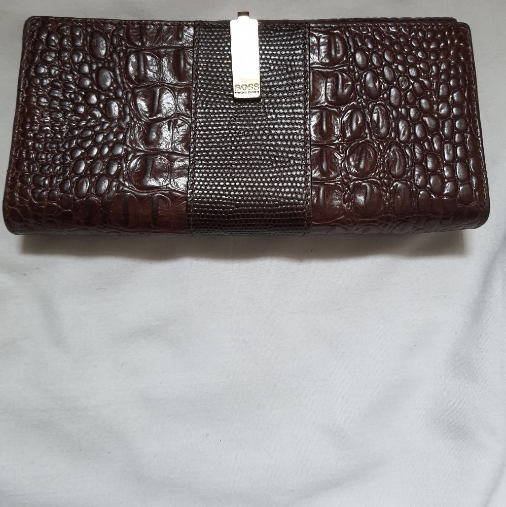 Hugo Boss Wallet - Picture 2 of 7